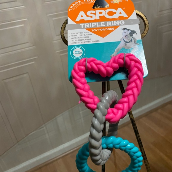 ASPCA Dog Rubber 3-Ring Tuff Tug Dog Toy Promote Healthy Teeth And Gums - Picture 5 of 7